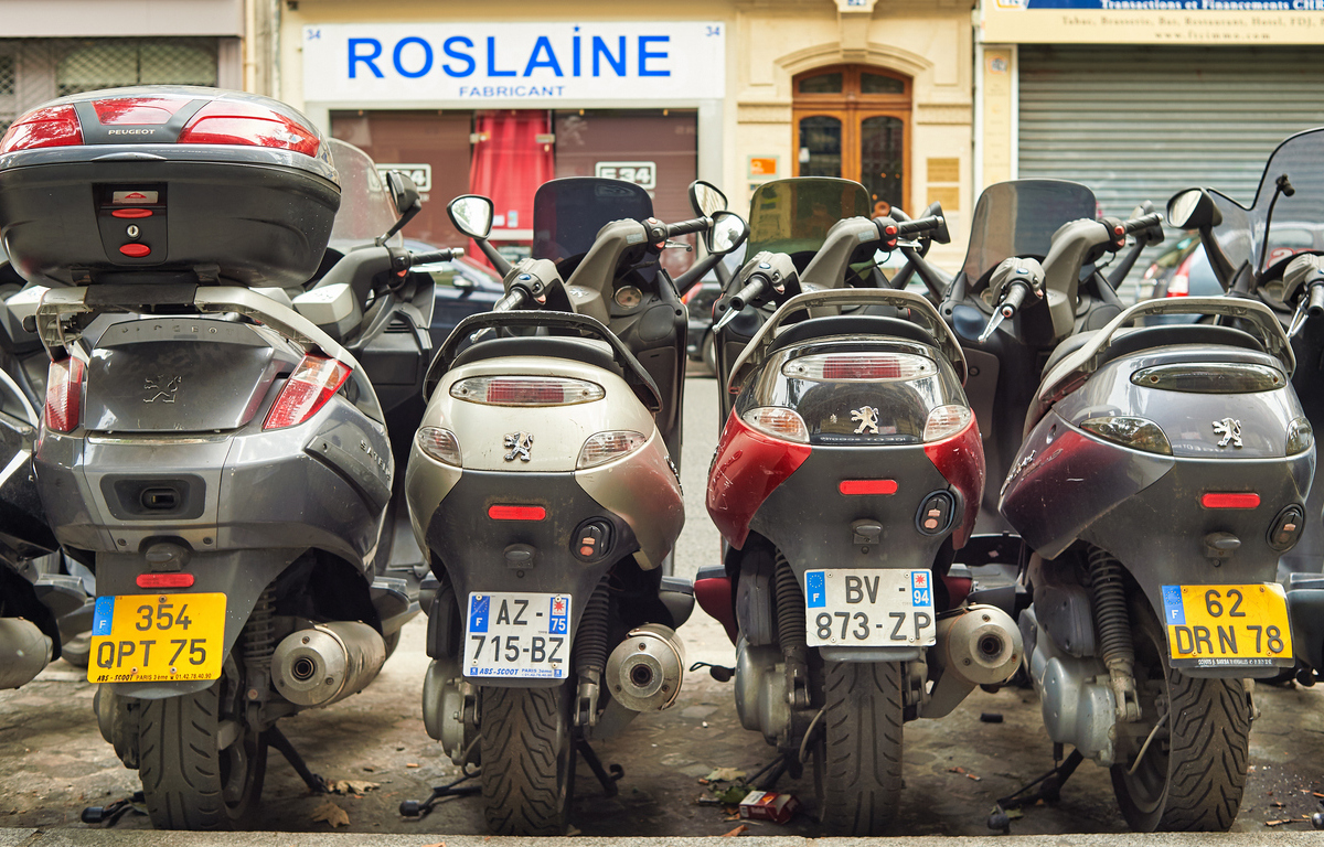 mtorbikes parked in the street of paris